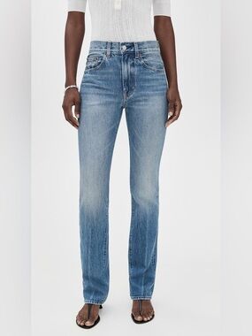ALC 917 Slim Straight Jeans Size 24